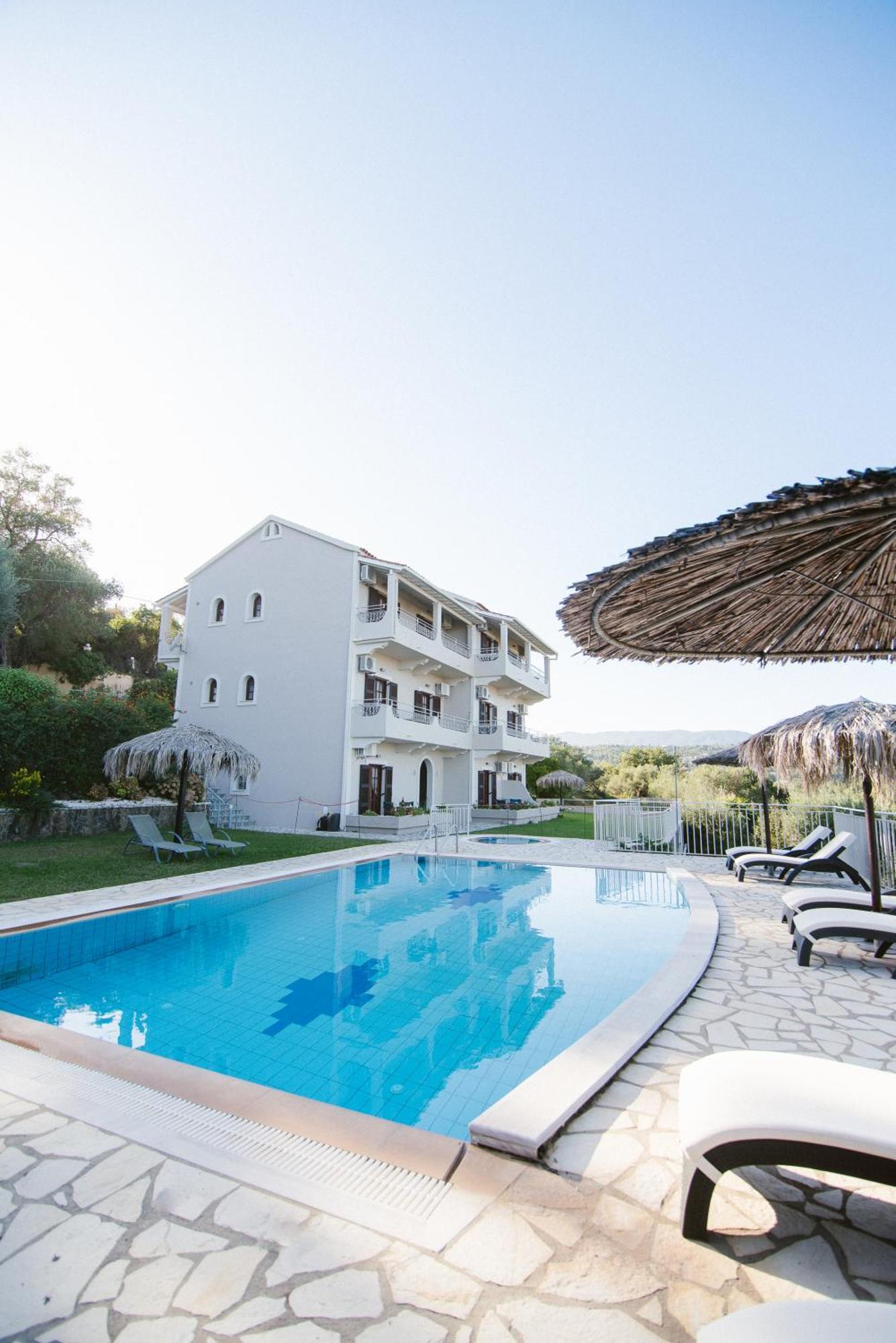 Giorgos Apartments 다시아 외부 사진